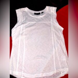 Attention White Sleeveless Thin Sweater